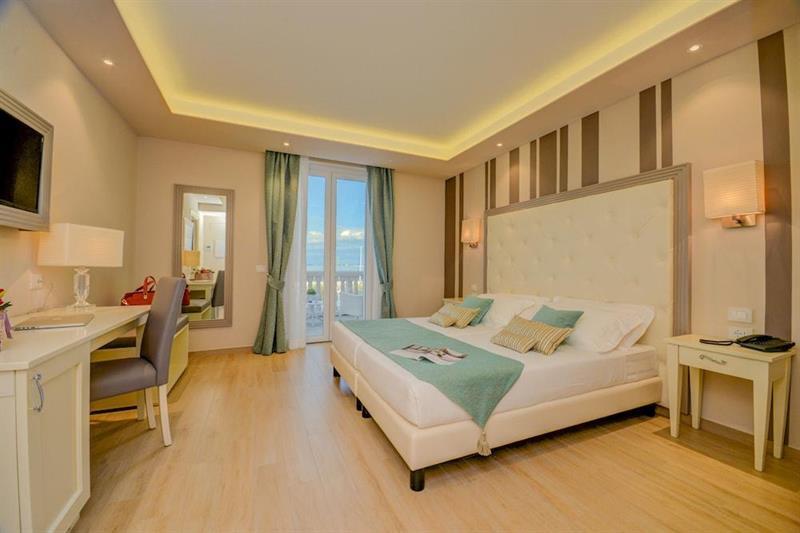 Garuti Village Aparthotel Padenghe sul Garda