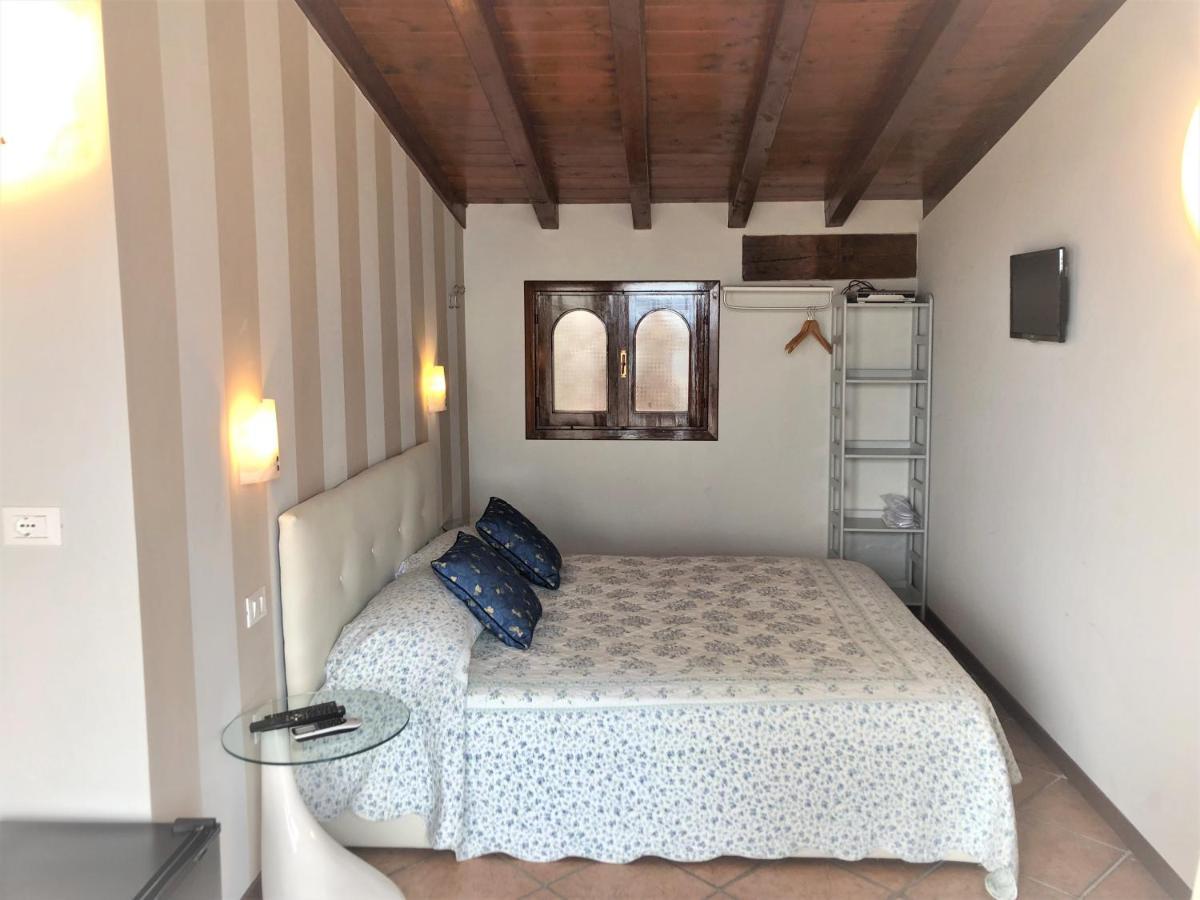 Garuti Village 3* Padenghe sul Garda