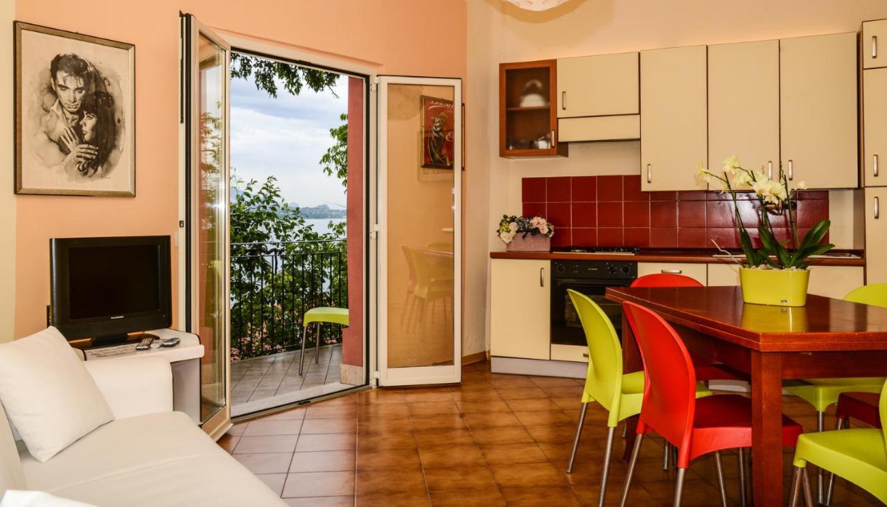 Garuti Village Aparthotel 3*