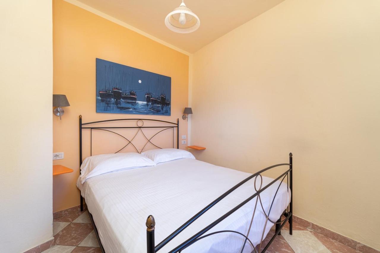 Garuti Village Aparthotel 3*