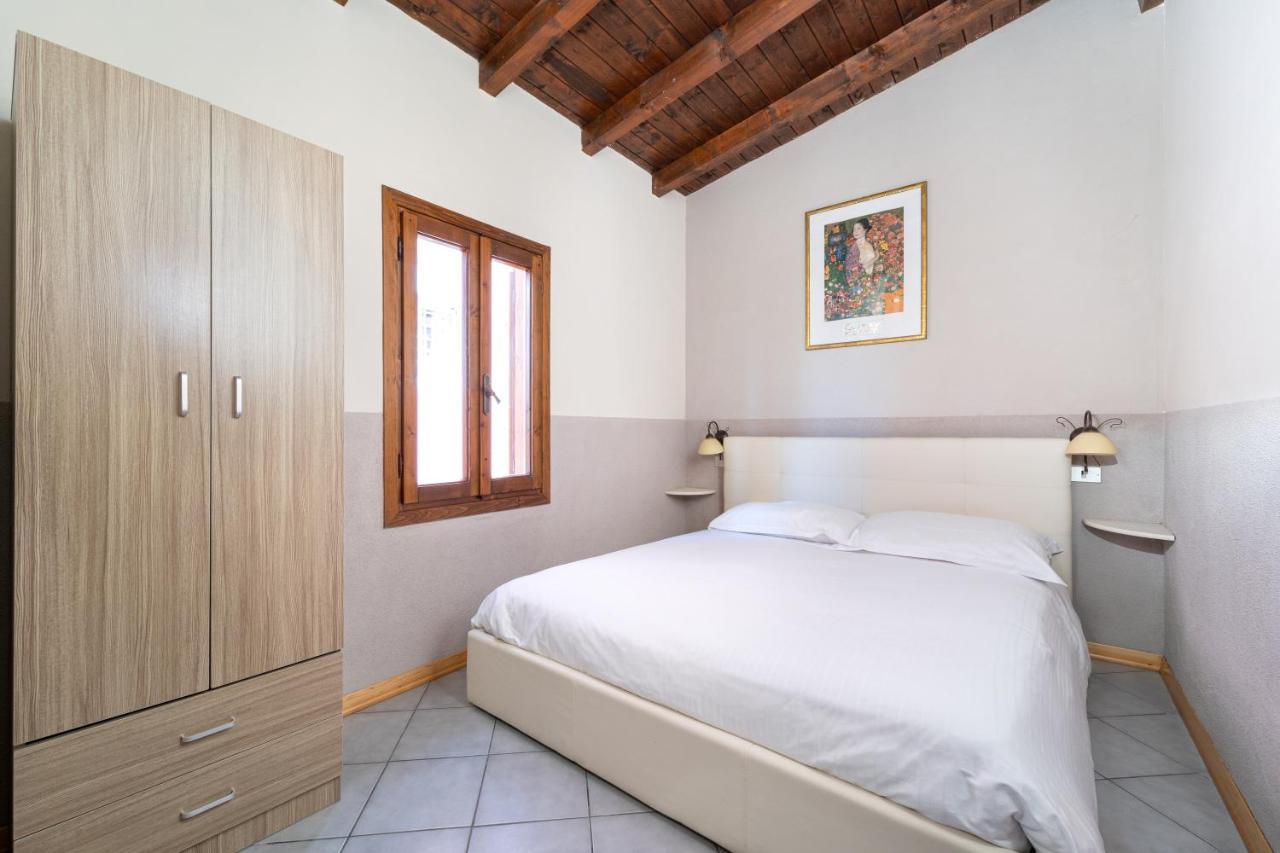 Garuti Village Padenghe sul Garda
