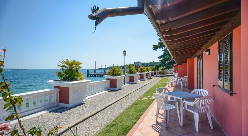 Garuti Village Aparthotel Padenghe sul Garda