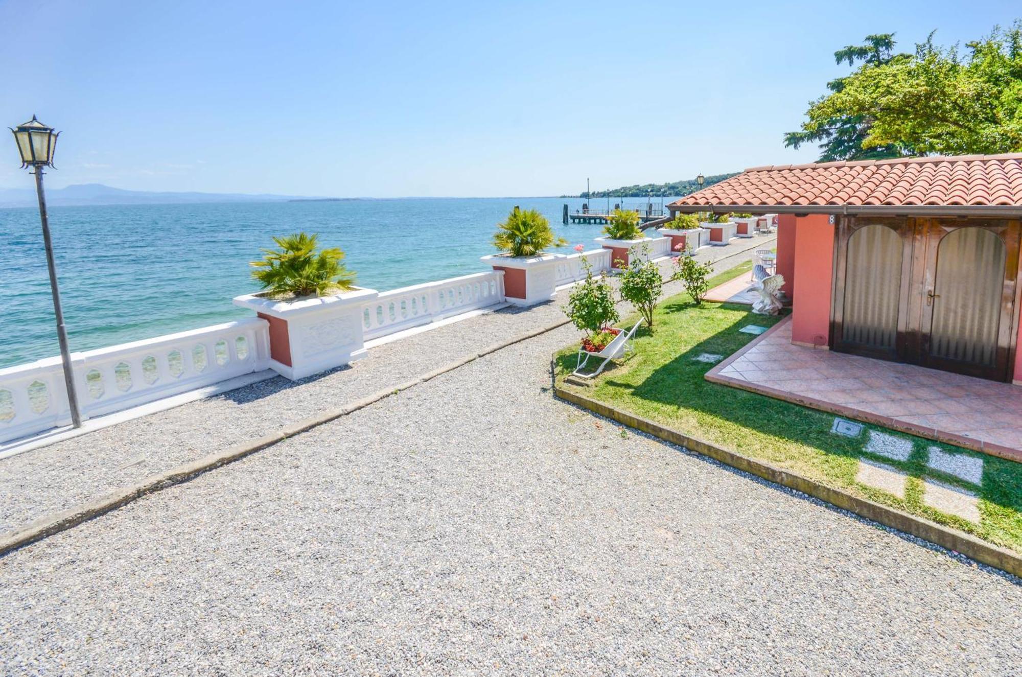 Garuti Village Aparthotel